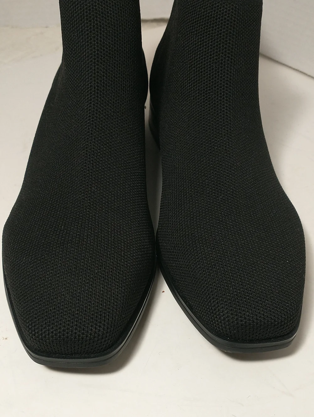 Vivaia Ryan Slip On Chelsea Boot, Black, Women's Size 8.5, Square Toe